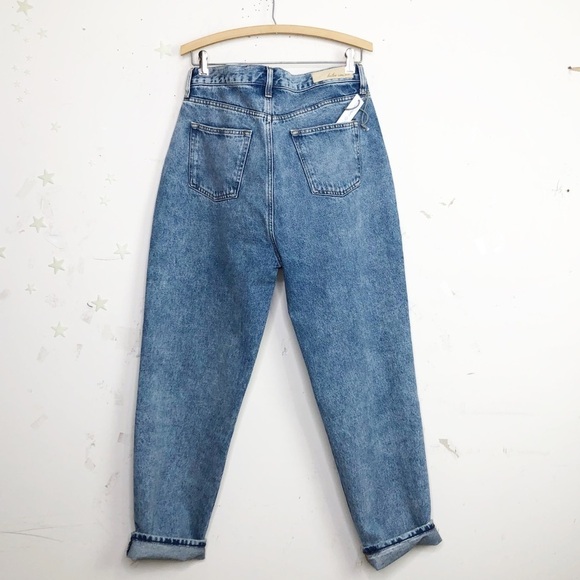 BETRO butterfly high-rise distressed tapered leg jeans - Picture 13 of 14